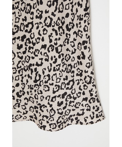 MOUSSY（マウジー）の「SATIN SLIP ドレス（ワンピース・レディース・ベージュ系その他/パープル/ブラック・2/1）」の12枚目の写真