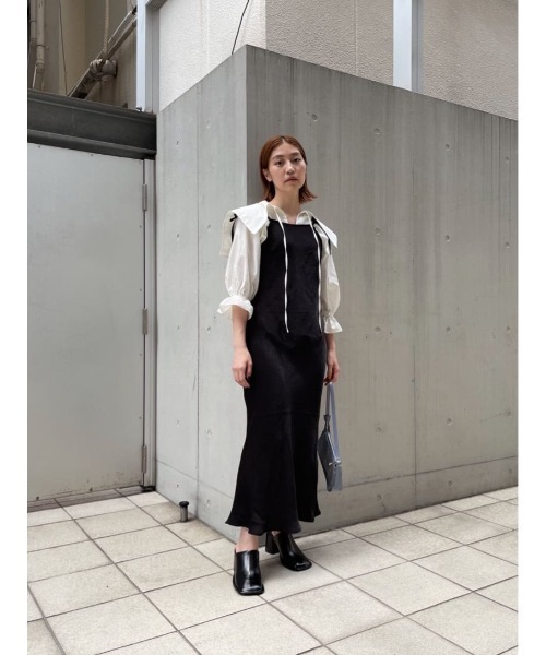 MOUSSY（マウジー）の「SATIN SLIP ドレス（ワンピース・レディース・ベージュ系その他/パープル/ブラック・2/1）」の20枚目の写真