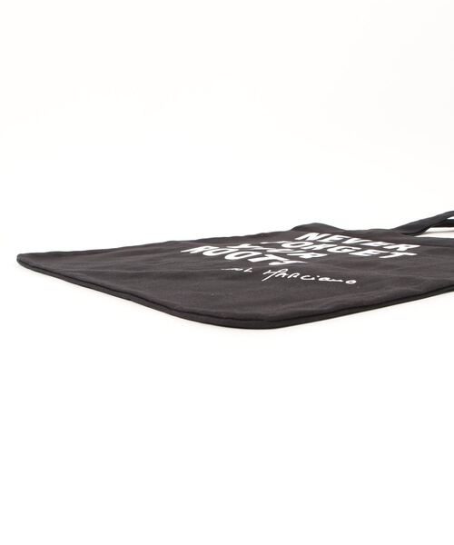 Guess（ゲス）の「【GUESS】ゲス　トートバッグ（トートバッグ・レディース・レッド/ネイビー/ブラック/ホワイト・FREE）」の7枚目の写真