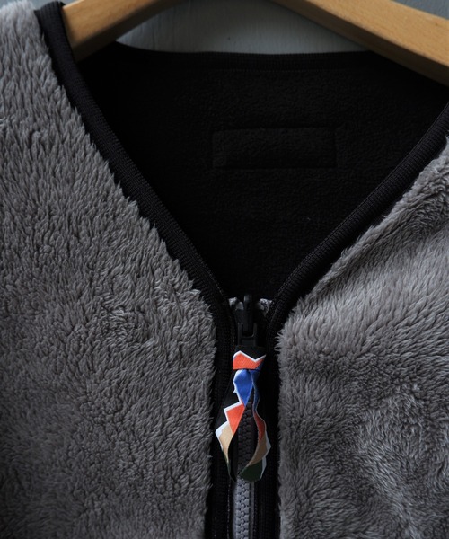 MANASTASH(マナスタッシュ)の「MANASTASH/マナスタッシュ WS BIG FOOT REVERSIBLE COAT ウィメンズビッグフットリバーシブルコート(ノーカラーコート・レディース・オリーブ/シルバー/ブラック・MEDIUM/M)」の6枚目の写真