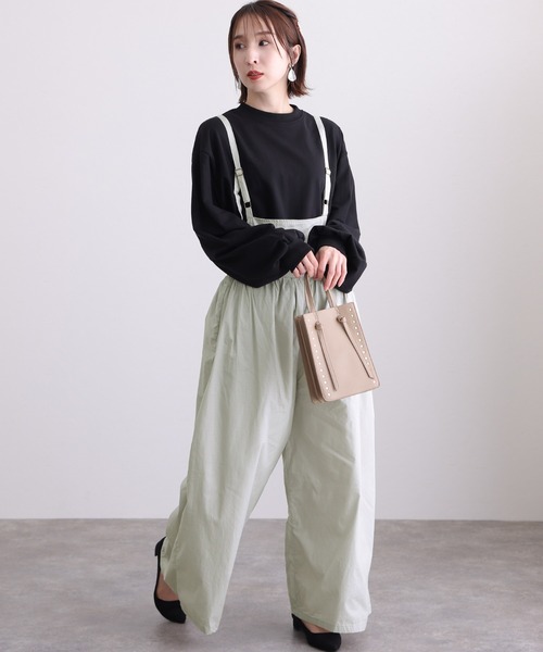 ElegChic(エレグシック)の「ギャザーサロペットライトパンツ(サロペット/オーバーオール・レディース・ライトグレー/ブルーグレー/ブラック・LL~3L/4L~5L/M~L)」の1枚目の写真