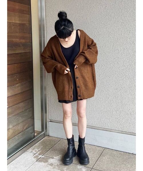 Ungrid(アングリッド)の「ミドル丈ニットカーデ(カーディガン/ボレロ・レディース・ヘザーグレー/アイボリー/ブラウン/ダークグリーン・FREE)」の21枚目の写真