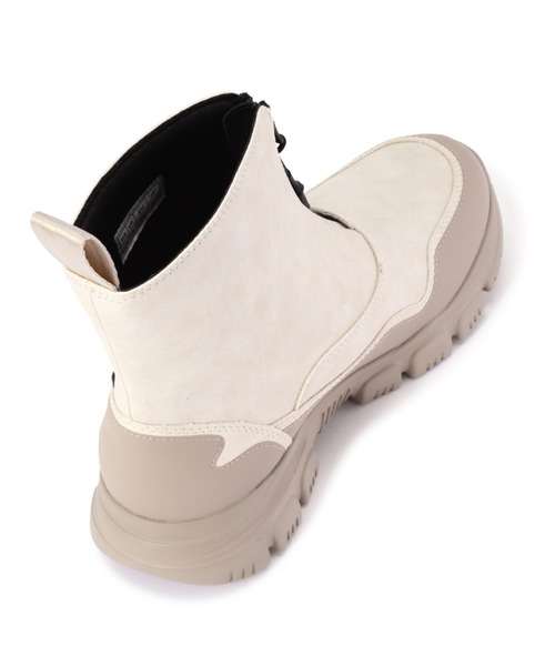 SHAKA(シャカ)の「(SHAKA)フロントジップブーツ(ブーツ・レディース・ブラック/ホワイト・23/24.0/25.0)」の8枚目の写真