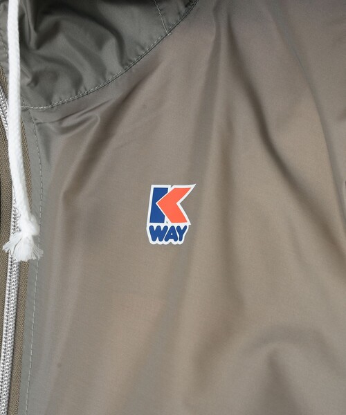 BEAMS F(ビームスエフ)の「K・WAY × BEAMS F / 別注 フーデッドブルゾン(ブルゾン・メンズ・ベージュ/ネイビー/ロイヤルブルー・L/S/M)」の10枚目の写真