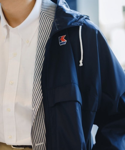 BEAMS F(ビームスエフ)の「K・WAY × BEAMS F / 別注 フーデッドブルゾン(ブルゾン・メンズ・ベージュ/ネイビー/ロイヤルブルー・L/S/M)」の1枚目の写真