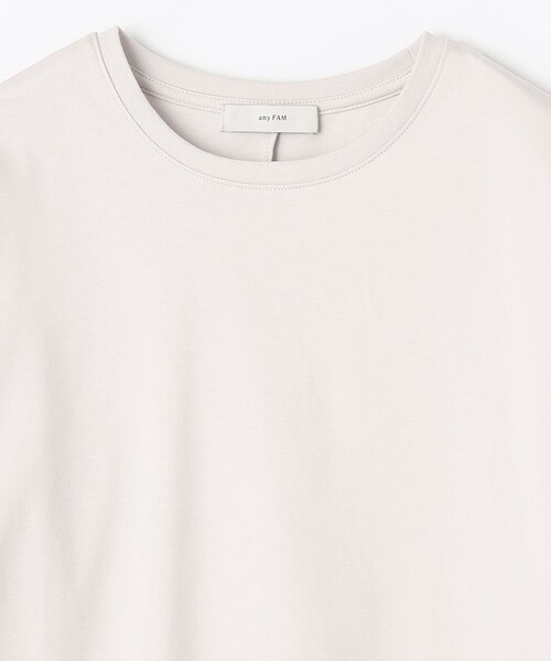 ANY(エニィ)の「【洗濯機可・UVケア】ビューティベーシックロングTシャツ(Tシャツ/カットソー・レディース・アイボリー系/ベージュ系/ライトイエロー系/グレー系・F)」の8枚目の写真