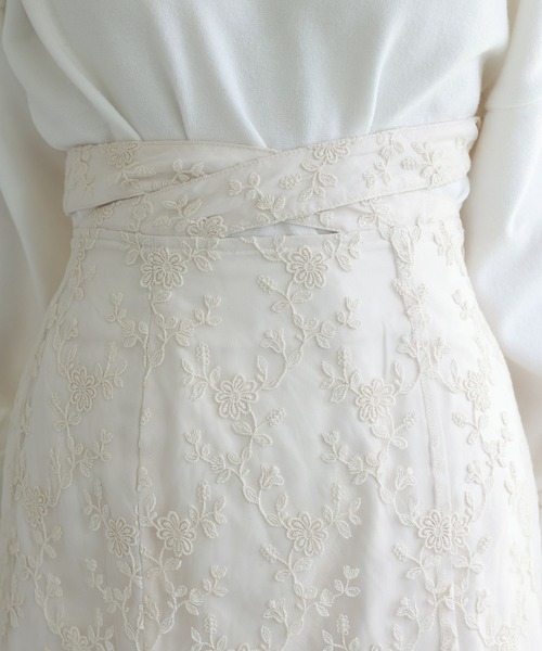 one after another NICE CLAUP（ワンアフターアナザーナイスクラップ）の「クロスバックリボンスカート（スカート・レディース・ブラック/アイボリー/ホワイト系その他/ミント・SMALL/MEDIUM）」の15枚目の写真