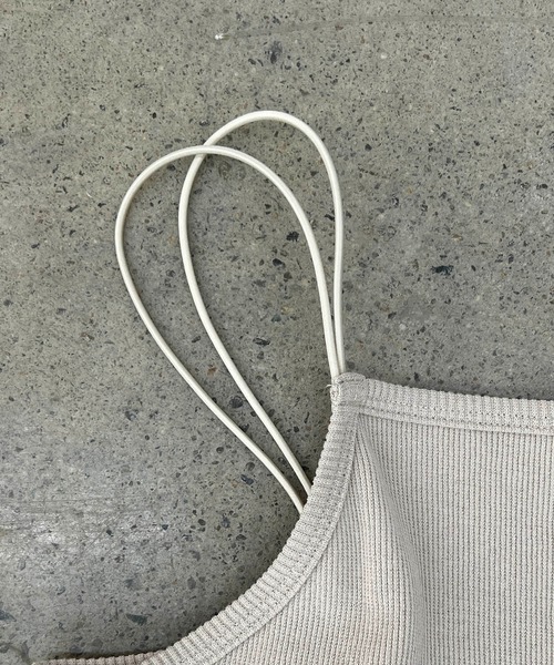 CAPRICIEUX LE'MAGE(カプリシューレマージュ)の「バックUネックキャミ(キャミソール・レディース・ホワイト/ブラック/グレイッシュベージュ・FREE)」の11枚目の写真