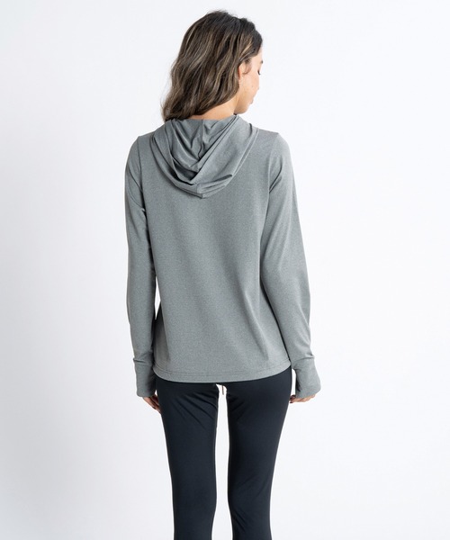 ROXY(ロキシー)の「AURORA/ロキシー長袖ジップアップパーカーラッシュガード(水着)(ラッシュガード・レディース・カーキ/ホワイト系その他/グレー/ブラック/ホワイト/パープル・SMALL/MEDIUM/LARGE)」の17枚目の写真