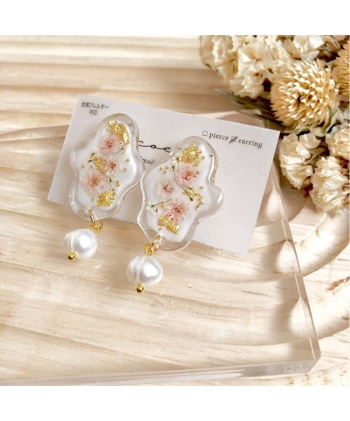tone(トーン)の「【S.coeuf】【S.coeuf】金属アレルギー対応イヤリング お花のみずたまり×揺れる淡水パール(MA)(イヤリング・レディース・ピンク/パープル・FREE)」の5枚目の写真