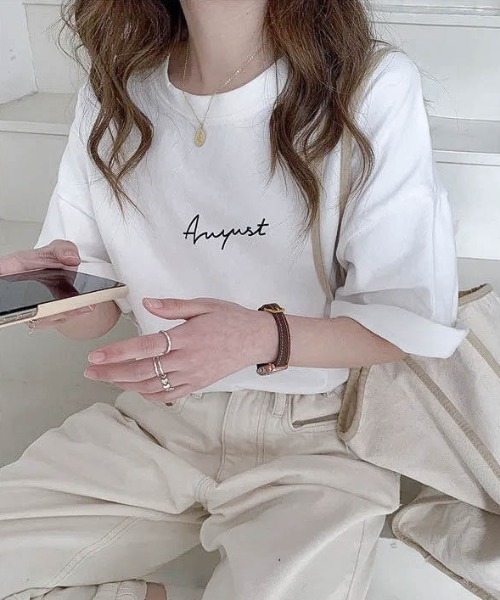 Sibra(シブラ)の「ロゴTシャツ(Tシャツ/カットソー・レディース・ホワイト/ブラック/グリーン/グレー系その他・M)」の2枚目の写真