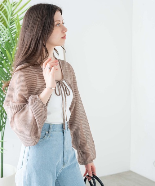 WEGO(ウィゴー)の「WEGO/シアーストライプボレロ(カーディガン/ボレロ・レディース・サックスブルー/ベージュ・FREE)」の13枚目の写真