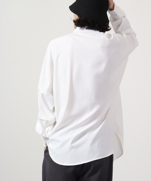 REGIEVO(レジエボ)の「Long sleeve shirt with 2WAY earrings / 2WAYピアス付き長袖シャツ(シャツ/ブラウス・メンズ・ブラック×ホワイト/ブラック/オフホワイト・L/M)」の8枚目の写真
