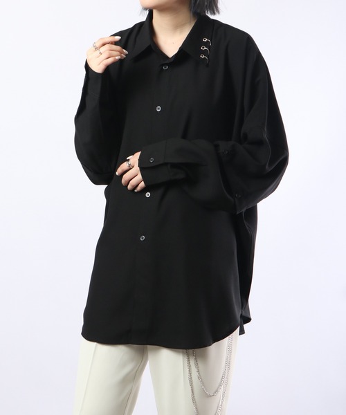 REGIEVO(レジエボ)の「Long sleeve shirt with 2WAY earrings / 2WAYピアス付き長袖シャツ(シャツ/ブラウス・メンズ・ブラック×ホワイト/ブラック/オフホワイト・L/M)」の17枚目の写真