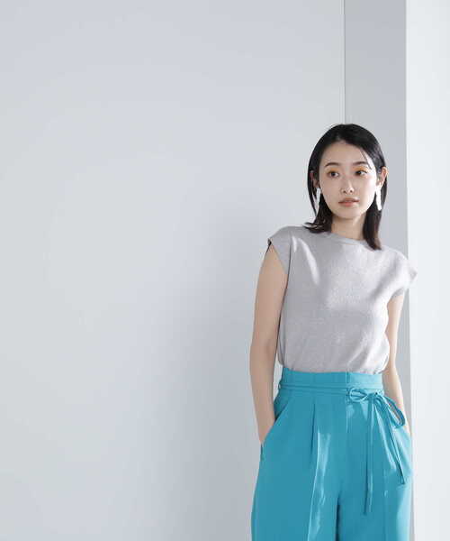 NATURAL BEAUTY BASIC（ナチュラルビューティーベーシック）の「◇ラメニットトップス（ニット/セーター・レディース・ベージュ/グレー/オレンジ・FREE）」の4枚目の写真