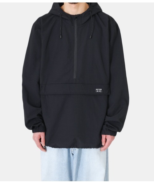 WP（ダブリューピー）の「WP / ダブリューピー：ARTIVISM ANORAK PARKA：WP11-PK01[WAX]（ナイロンジャケット・メンズ・ブラック系その他/グリーン系その他/ブルー系その他・XL/L）」の18枚目の写真