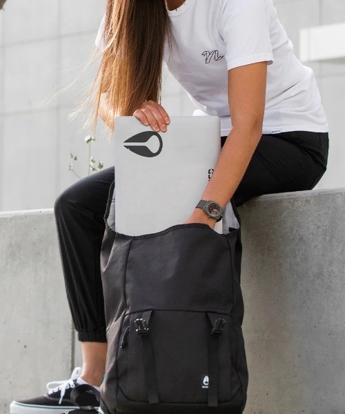 NIXON(ニクソン)の「nixon/ニクソン バックパック Mode Pack 20L C3125000-00(バックパック/リュック・メンズ・ブラック・FREE)」の5枚目の写真