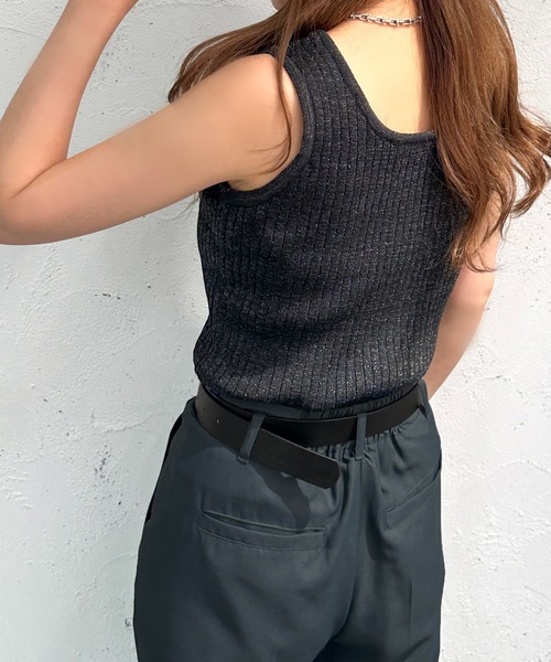 apres jour mignon（アプレジュールミニョン）の「２WAYラメニットタンクトップ【ZOZOTOWN限定アイテム】（タンクトップ・レディース・オフホワイト/ブラック/ブルー・X-LARGE/フリー）」の11枚目の写真