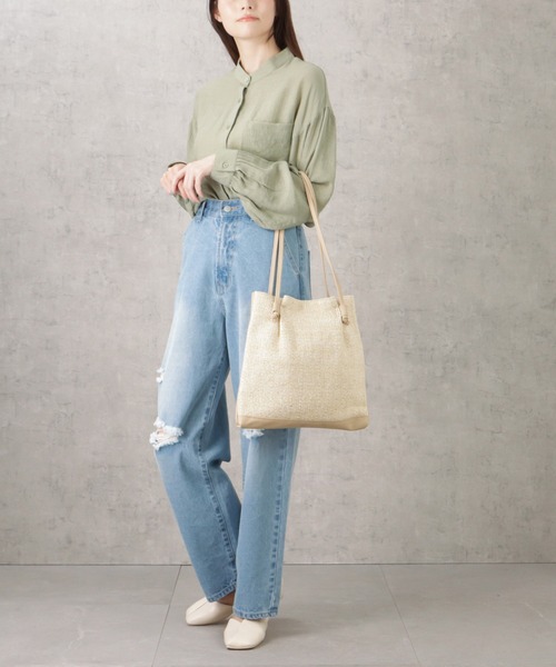 NAVY(ネイビー)の「雑材風コンビトートバッグ(トートバッグ・レディース・ベージュ/アイボリー/ブラック・フリー)」の10枚目の写真