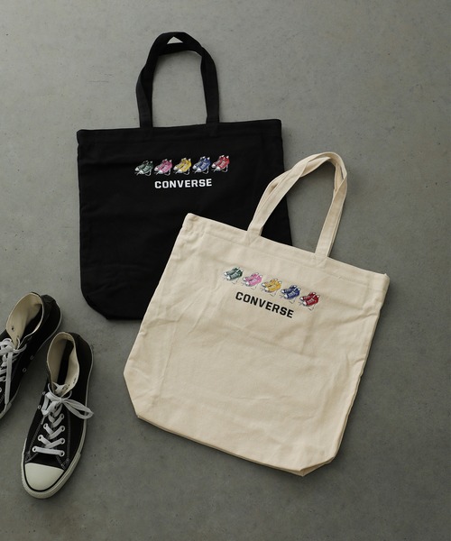 CONVERSE(コンバース)の「CONVERSE FIVE SHOES PRINT TOTE BAG(トートバッグ・メンズ・ホワイト/ブラック・FREE)」の4枚目の写真