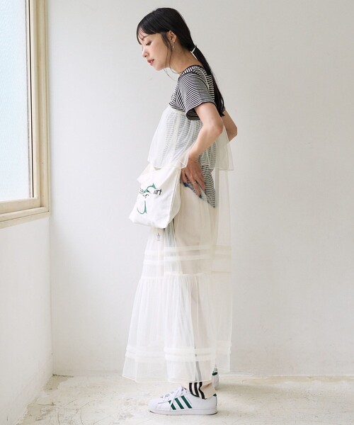 FREAK'S STORE（フリークスストア）の「チュールフリルワンピース / シアーワンピース（ワンピース・レディース・ブラック/オフホワイト/ベージュ・ﾌﾘ-）」の20枚目の写真