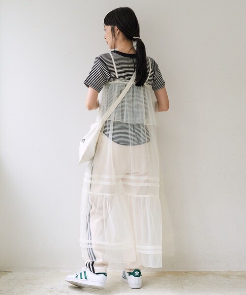 FREAK'S STORE（フリークスストア）の「チュールフリルワンピース / シアーワンピース（ワンピース・レディース・ブラック/オフホワイト/ベージュ・ﾌﾘ-）」の19枚目の写真