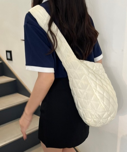 nemne store(ネンネストア)の「《Delfy》ワッフルポロハーフジップ(ポロシャツ・レディース・ネイビー/オフホワイト・フリー)」の6枚目の写真