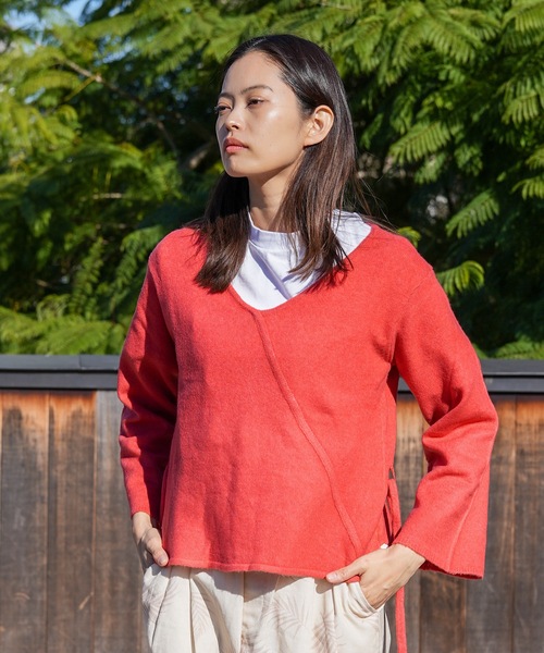 roial(ロイアル)の「CREW/ROIAL(ロイアル)ウエストリボン付き長袖カシュクールニット(ニット/セーター・レディース・ヘザーグレー/レッド/ベージュ/オフホワイト・SMALL/MEDIUM)」の22枚目の写真