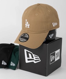 NEW ERA（ニューエラ）の「【NEW　ERA/ニューエラ】9TWENTY MLB Side Logo ニューヨーク・ヤンキース ミニロゴ刺繍 キャップ/ベージュ（キャップ・レディース）」