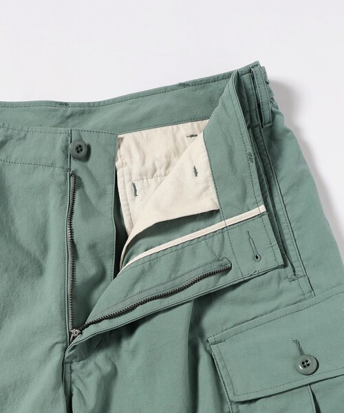 BEAMS PLUS（ビームスプラス）の「BEAMS PLUS / ナイロン オックスフォード ミリタリー 6ポケット パンツ（その他パンツ・メンズ・オフホワイト/ミント/マスタード・SMALL/LARGE/MEDIUM/X-LARGE）」の10枚目の写真