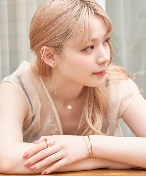 Phoebe(フィービィー)の「パールカートリッジイヤーカフ ゴールド(イヤーカフ・レディース・イエローゴールド/シルバー・FREE)」の10枚目の写真