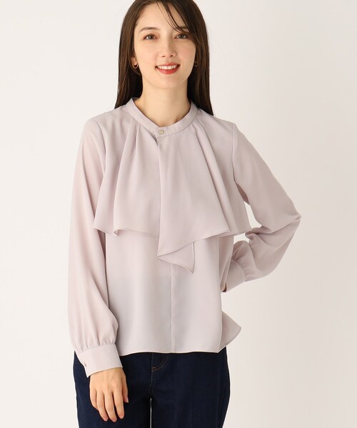 index(インデックス)の「◆バンドカラーラッフルフリルブラウス【防シワ/イージーアイロン/洗濯機洗い可】(シャツ/ブラウス・レディース・ピンク/ブラック系1/オフホワイト/チャコールグレー・36/38/40/42)」の4枚目の写真