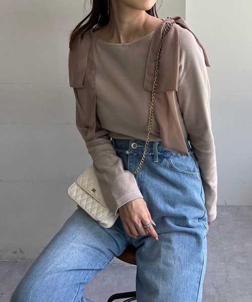 one after another NICE CLAUP(ワンアフターアナザーナイスクラップ)の「肩リボンテレコトップス(Tシャツ/カットソー・レディース・アイボリー/ベージュ/グレー/ブラック・FREE)」の15枚目の写真
