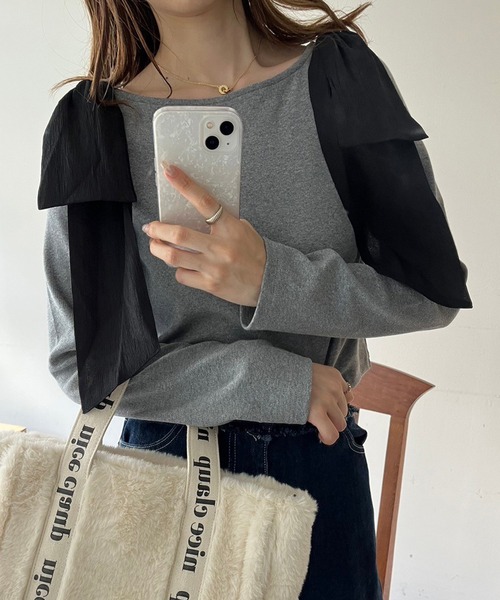 one after another NICE CLAUP(ワンアフターアナザーナイスクラップ)の「肩リボンテレコトップス(Tシャツ/カットソー・レディース・アイボリー/ベージュ/グレー/ブラック・FREE)」の9枚目の写真