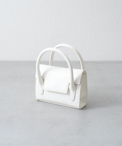 COLONY 2139（コロニートゥーワンスリーナイン）の「フラップミニ2wayバッグ（ショルダーバッグ・レディース・ブラック/ホワイト/シルバー・FREE）」の11枚目の写真