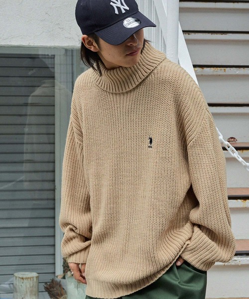 U.S. POLO ASSN.(ユーエスポロアッスン)の「U.S. POLO ASSN. / ユーエスポロアッスン 別注 ロゴ刺繍 ビッグシルエット タートルネックニット(ニット/セーター・メンズ・オリーブ/グレイッシュベージュ/アッシュグレー/アイボリー/ブラック/ワイン/ダークグレー/ネイビー・S/M/L)」の19枚目の写真