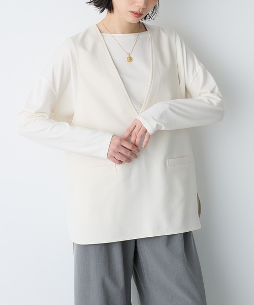 for/c(フォーシー)の「深Vラウンドヘムベスト【サスティナブル】(ベスト・レディース・アイボリー/ブラック・L/M)」の15枚目の写真