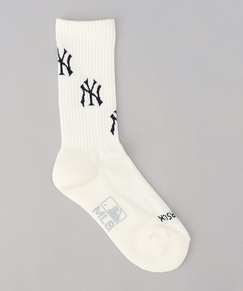 FREAK'S STORE(フリークスストア)の「MLB/エムエルビー MLB TEAM 3LOGO SOCKS/エムエルビー チーム 3ロゴ ソックス(ソックス/靴下・レディース・ホワイト・23.0cm)」の1枚目の写真