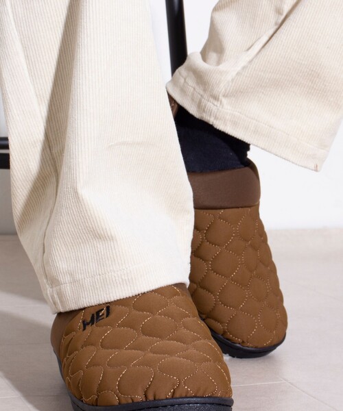 MEI(メイ)の「【MEI/メイ】2WAY MOCK SHOES モックシューズ キルティング(サンダル・メンズ・チャコールグレー/ボルドー/アイボリー/オリーブ/カーキ/ブラック・S/M/L)」の6枚目の写真