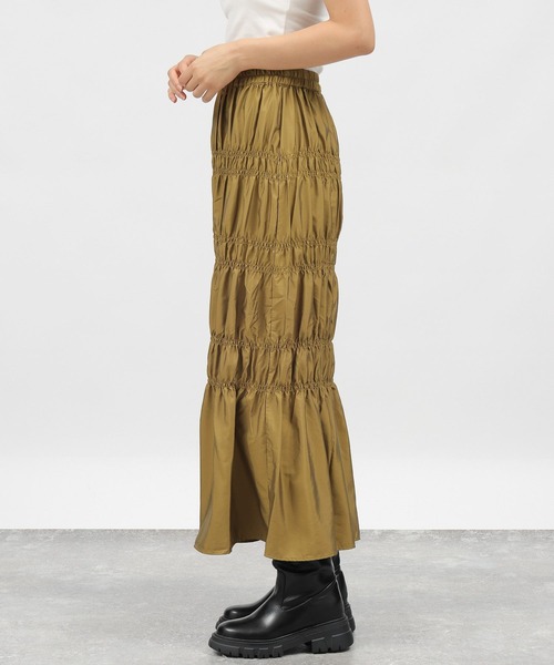 LAKOLE（ラコレ）の「シャーリングスカート / 984165（スカート・レディース・オリーブ/ブラック・SMALL/MEDIUM）」の5枚目の写真