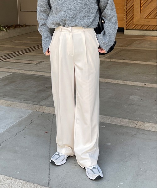 LE MORE（リモア）の「ストレートスラックスパンツ（スラックス・レディース・アイボリー/チャコール/ブラック・FREE）」の16枚目の写真