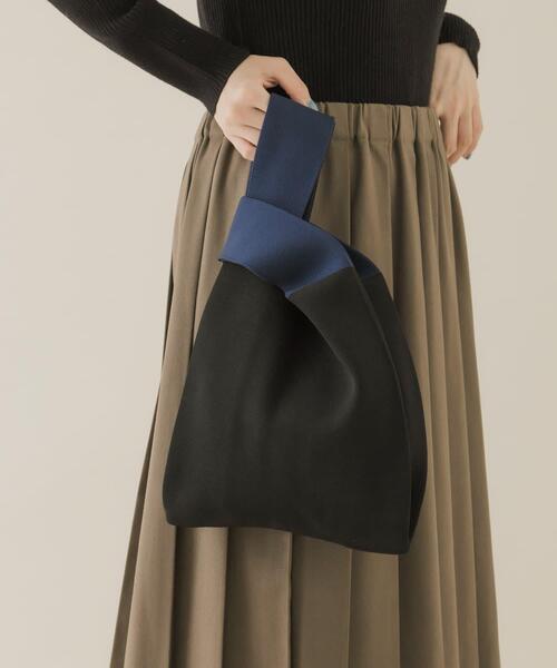 SMELLY（スメリー）の「バイカラーニットバッグ（トートバッグ・レディース・ベージュ系その他/ブラック系その他・-）」の3枚目の写真