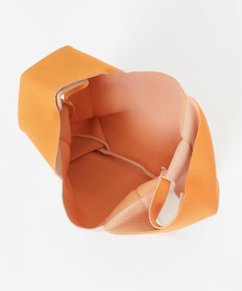 SMELLY（スメリー）の「バイカラーニットバッグ（トートバッグ・レディース・ベージュ系その他/ブラック系その他・-）」の15枚目の写真