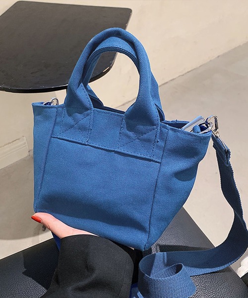 Anuenue（アヌエヌエ）の「2WAY ショルダーストラップ付きミニトートバッグ（ショルダーバッグ・レディース・ブルー/ブラック/ホワイト/ピンク/イエロー・FREE）」の9枚目の写真