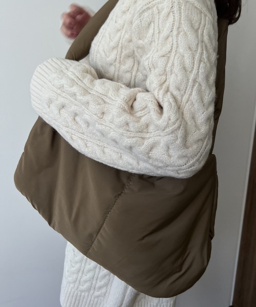 Amiur（エミレ）の「marshmallow 2way bag / マシュマロ2wayバッグ（ショルダーバッグ・レディース・ブラック/ブラウン系その他/アイボリー・FREE）」の10枚目の写真