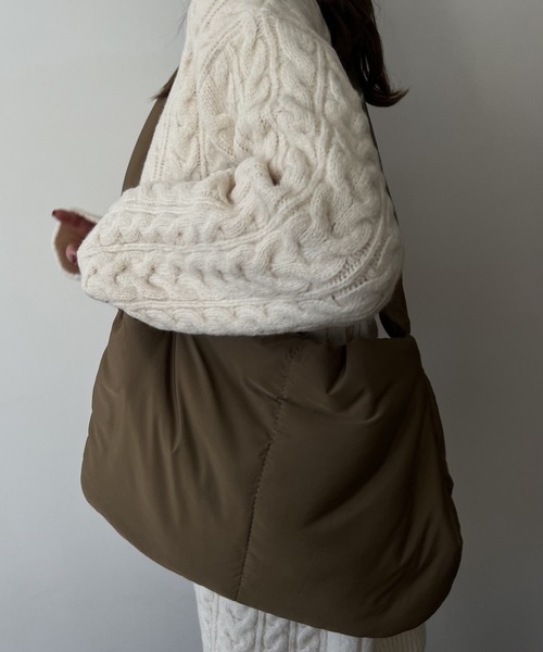 Amiur（エミレ）の「marshmallow 2way bag / マシュマロ2wayバッグ（ショルダーバッグ・レディース・ブラック/ブラウン系その他/アイボリー・FREE）」の12枚目の写真