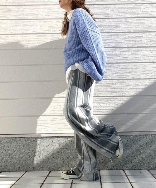 Q（キュー）の「エンブレムベーシックシャツ（シャツ/ブラウス・レディース・ホワイト/ベビーピンク・MEDIUM）」の10枚目の写真