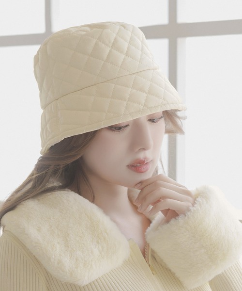 Julia Boutique（ジュリアブティック）の「キルティングバケットハット/23628（ハット・レディース・ブラック/ホワイト・ONE）」の2枚目の写真