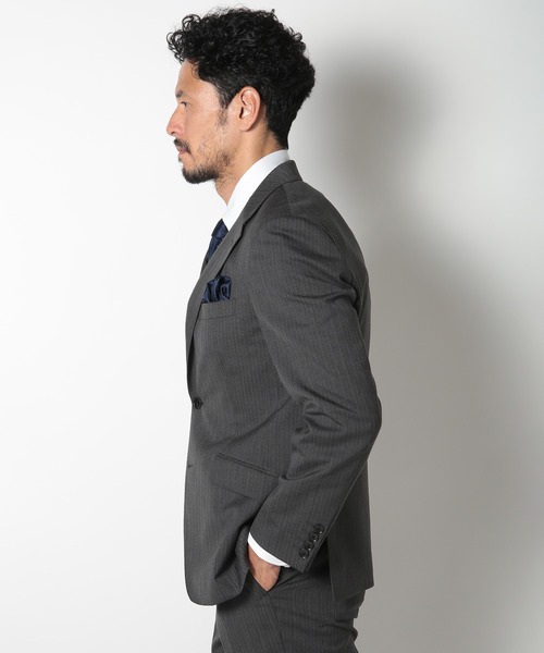 MEN'S BIGI（メンズビギ）の「ヘリンボーンストライプスーツセットアップ（スーツセット・メンズ・ネイビー/グレー・01/02/03/04）」の5枚目の写真