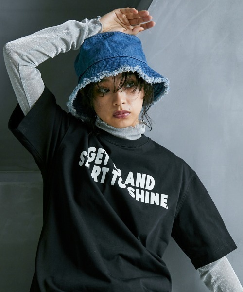 GEVS.（ジェイヴィス）の「＜大きいサイズ＞ ハイネックラメカットソー GEVS.（Tシャツ/カットソー・レディース・パープル/ブラック/シルバー・L/LL/3L/4L/5L）」の20枚目の写真